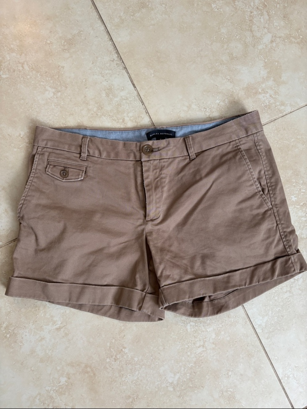 Banana Republic Women's Rolled Hem Shorts in Taupe Brown